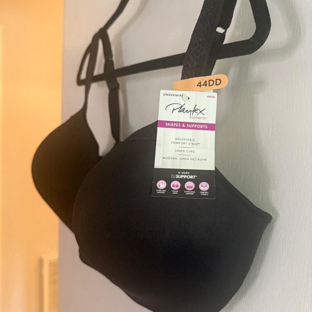 NWT Playtex black bra size 44DD